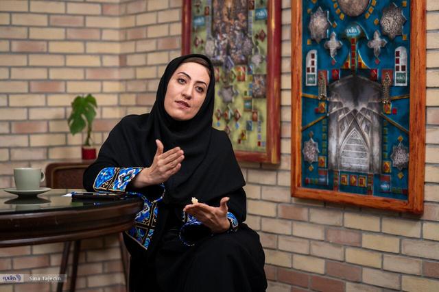ببینید| چرا در زمان جنگ تشنه پذیرش اخبار جعلی می‌شویم؟