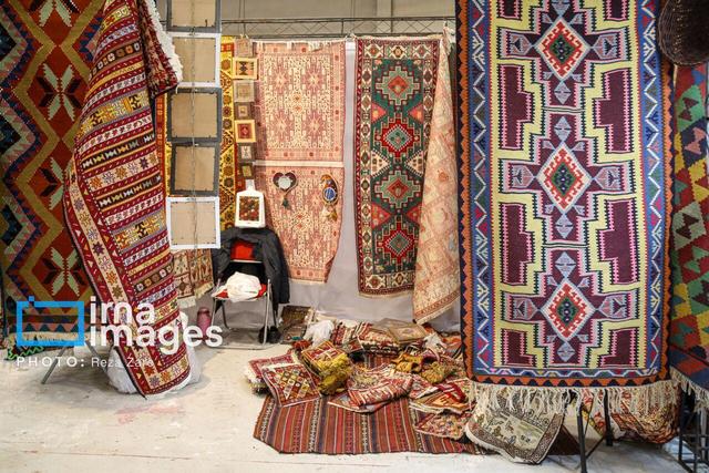 صادرات صنایع دستی آذربایجان‌غربی به ۳۳ میلیون دلار رسید/ بیمه هنرمندان در دستور کار