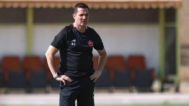 راه اوسمار و پرسپولیس از هم جدا شد