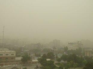ماندگاری ریزگردها در کرمان تا پایان امشب