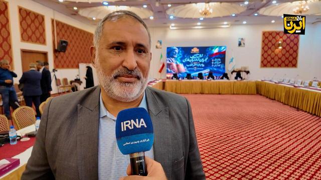 علیرضا قزوه: رهبر شهیدمان عنایت بسیاری به فرهنگ و ادبیات داشتند+فیلم