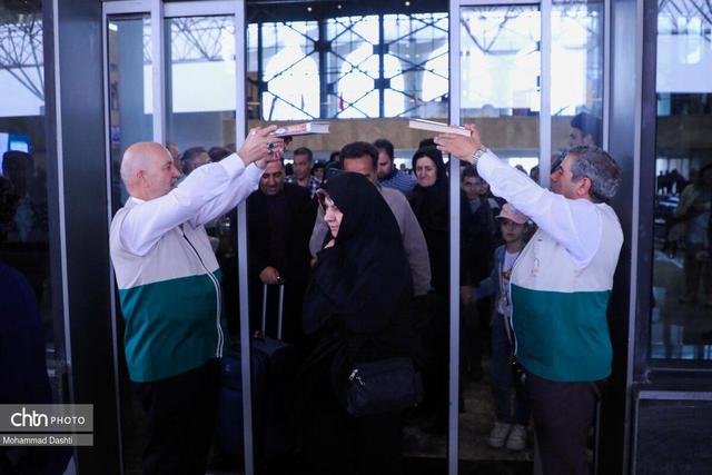 برنامه‌ریزی ویژه راه‌آهن جنوب‌شرق برای انتقال زائران تشییع پیکر رهبر شهید ایران