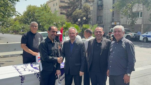 محسنی بندپی از موکب انجمن حرفه‌ای دفاتر خدمات مسافرتی و جهانگردی ایران بازدید کرد