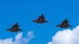 آسمان جهان در تسخیر ۵۰۰ تا ۶۰۰ جنگنده نسل پنجم چینی است؛ رقابت نزدیک با F-35 آمریکا