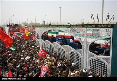 ایران از قم برخاست/ وداع میلیونی با امام شهید در شهر کریمه اهل‌بیت(س)