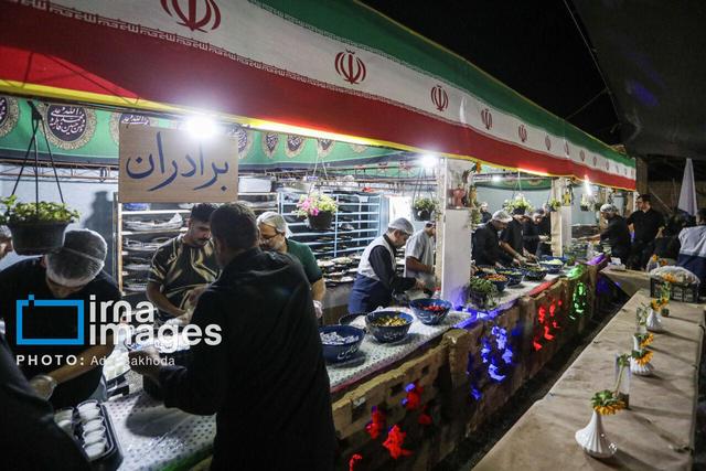 همت حوزه‌های مدیریت شهری و درمان شاهرود در خدمت‌ به زائران آیین تشییع