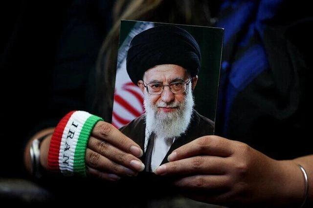 شهید خامنه‌ای معمار دوران تثبیت و اقتدار جمهوری اسلامی بودند