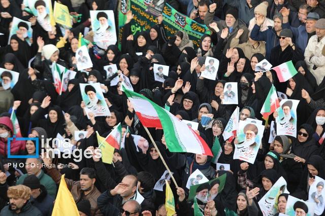 امام جمعه اهل سنت شیراز: رهبر شهید، الگوی ماندگار ایثار و آزادگی برای امت اسلامی است