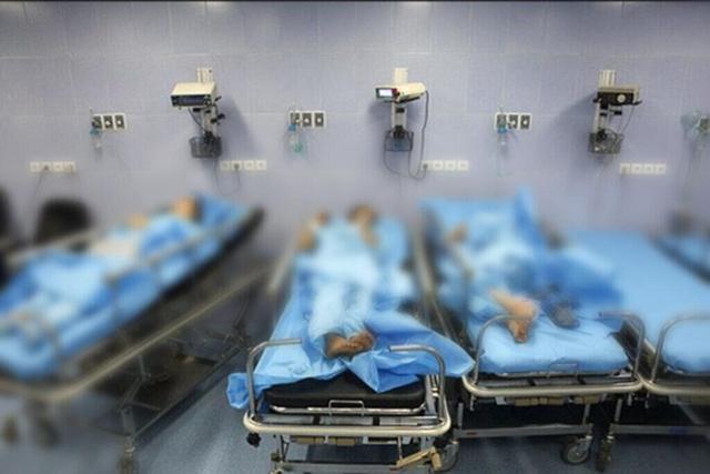 مسمومیت 17 نفر در گلپایگان با نشت گاز در واحد تولیدی مواد شوینده