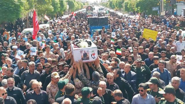 شهید تجاوز اخیر آمریکا در بردسکن تشییع شد