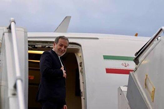 وزیر امور خارجه عازم قطر شد