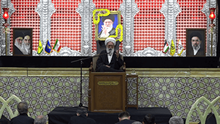 آیین بزرگداشت قائد شهید امت اسلام ازسوی آیت الله مکارم شیرازی در قم