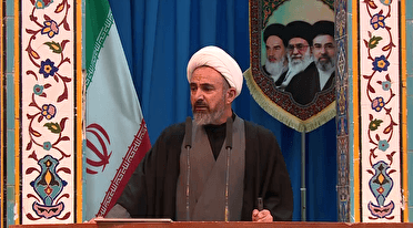 با اقتدار در مقابل دشمن می‌ایستیم
