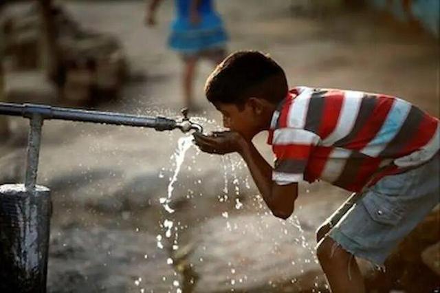 افزایش دما، مصرف آب در خراسان جنوبی را پنج درصد افزایش داد