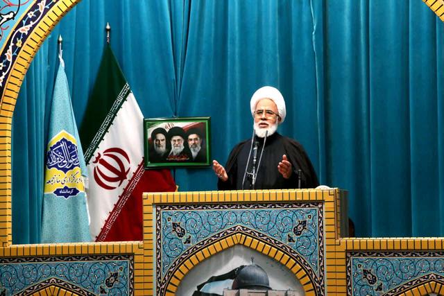 انتقام از عاملان جنایت علیه فرماندهان و شهدای کشور مطالبه ملت ایران است