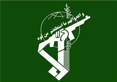 سپاه: دو کشتی با عبور از مسیر مین گذاری شده دچار حریق شدند