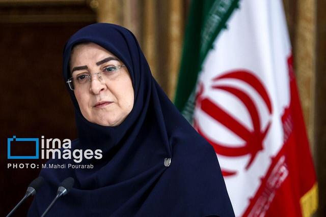 مهاجرانی: دولت تا پای جان به ملت ایران خدمت خواهد کرد