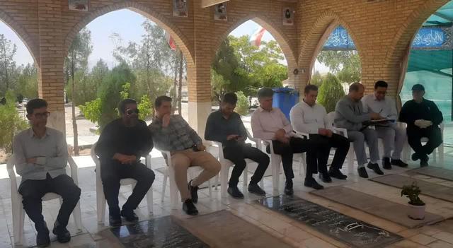 راهکارهای مشارکت در احداث یادمان شهدای جنگ تحمیلی روستای امرآباد بررسی شد