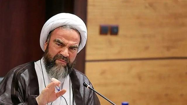 صدای روحانی مشهور از عملکرد صداوسیما درآمد/ اژه‌ای به اختلاف افکنی‌ها ورود کند