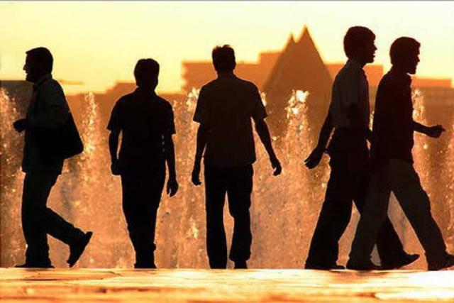 بحران پشت آمار؛ میلیون‌ها جوان بیرون از میدان زندگی