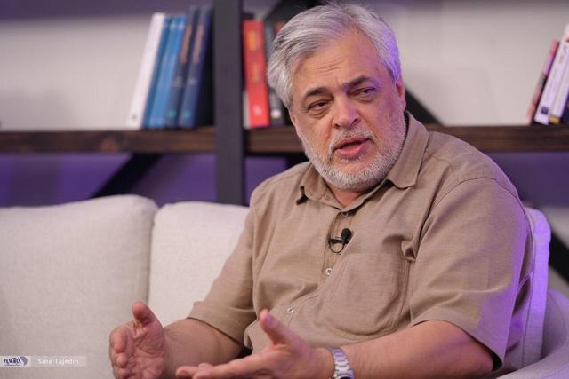 ببینید | تقدیس جنگ، به تکفیر دیپلماسی منجر شد؛ ناسزاهایی گفتند که شرمآور است