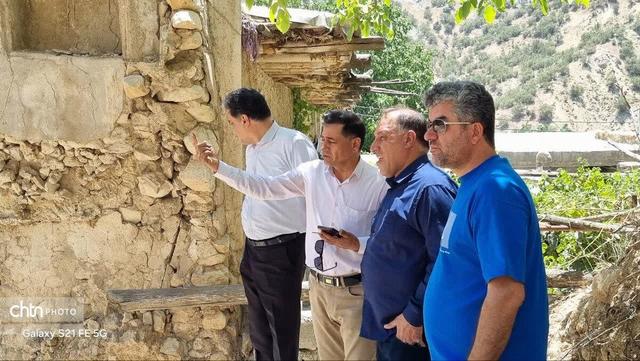 بازدید میدانی مدیرکل میراث فرهنگی از طرح‌های ساماندهی امامزاده علی(ع)