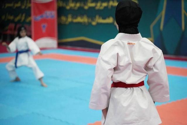 قهرمانی ایران در مسابقات کاراته آسیای میانه