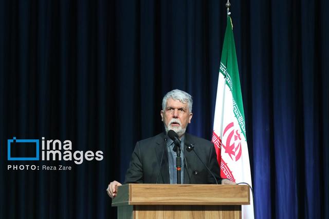 صالحی: دفتر رهبر معظم انقلاب با اطلاعیه اخیر نشان داد که انتساب نادرست را برنمی‌تابد