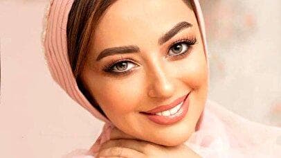 نفیسه روشن با آدم فضایی‌ها در چین+ عکس
