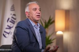 ببینید | هیچ خواننده‌ای نام محمد(ص) را چنان‌چه فرهاد مهراد بر زبان می‌آورد، بر زبان نمی‌آورد