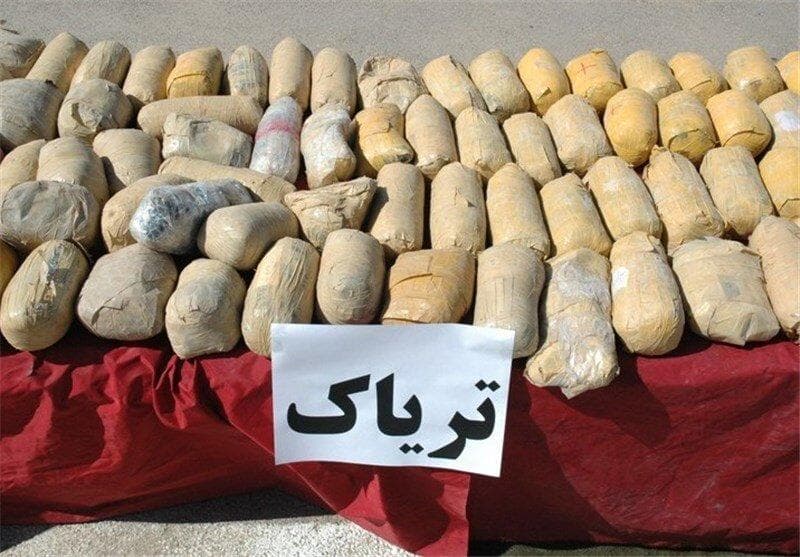 ۹۹ کیلوگرم تریاک در شهرستان حاجی‌آباد کشف شد