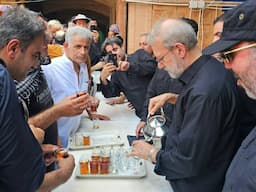 ببینید | حضور لاریجانی در مسیر اربعین