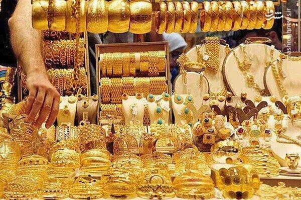 ببینید | مقاوت جسورانه کارکنان کارگاه جواهرسازی در برابر سارقین مسلح!