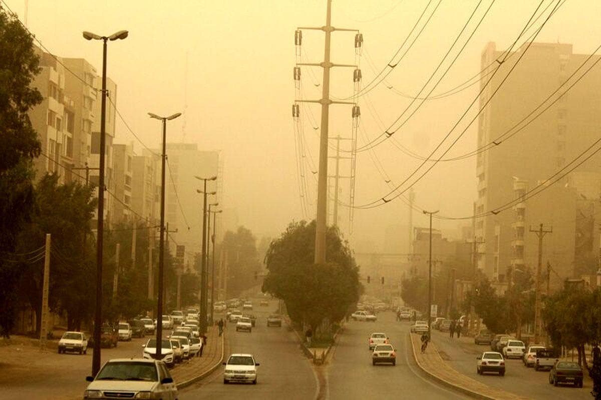 طوفان با سرعت ۹۷ کیلومتر بر ساعت زابل را درنوردید