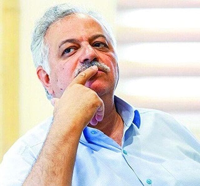 پزشکیان دهان ‌به‌ دهان تندروها نمی‌شود و کار خوبی می‌کند/ آب در هاون می‌کوبند- احمد شیرزاد 