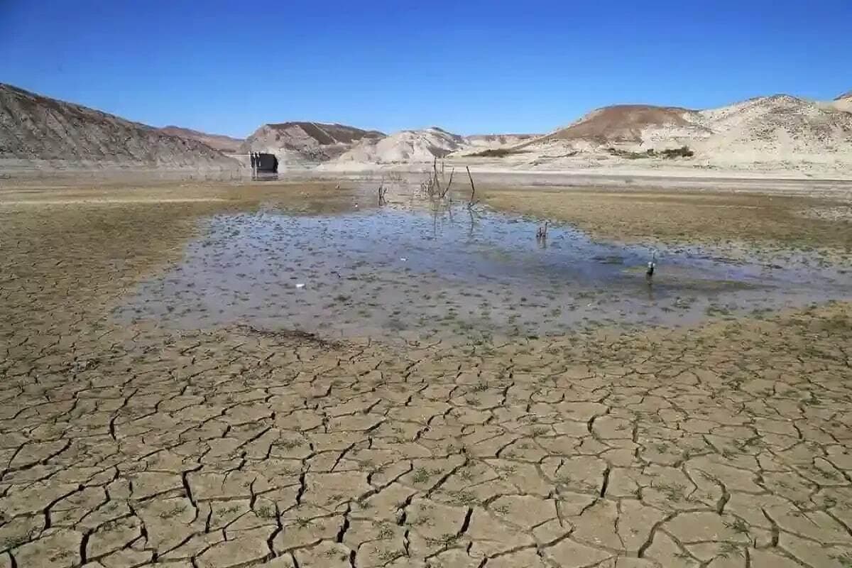 خشکسالی در ۳۰ استان ایران/ ذخایر سد‌های ایران به مرز بحران رسید