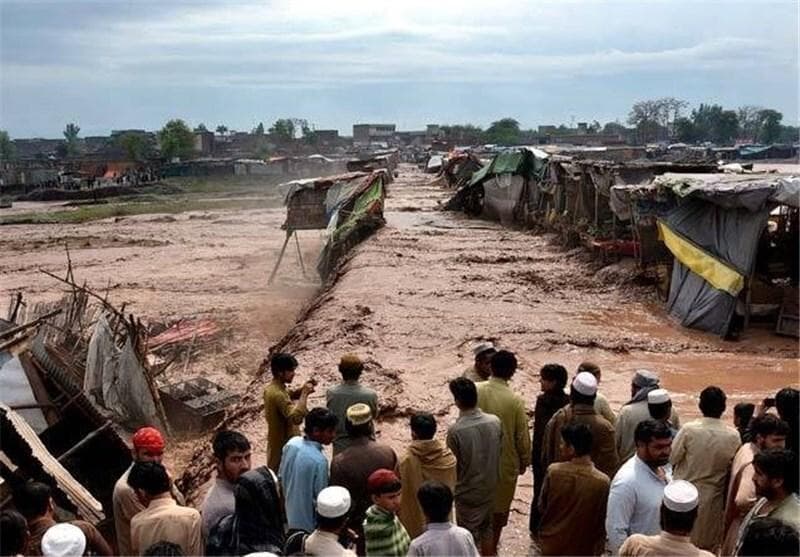 سیل در پاکستان: ۳۴۴ نفر فوتی و ۱۵۰ نفر ناپدید
