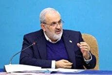وزیر نیرو: نیروگاه‌های خورشیدیِ افتتاح‌شده امکان انتقال برق به کل کشور را ندارند (فیلم)