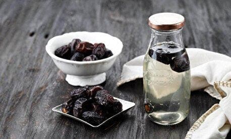 خرما و آب: ترکیبی ساده، انرژی بی پایان(اینفوگرافی)