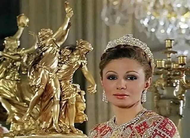 فرح در حال موتورسواری! (عکس)