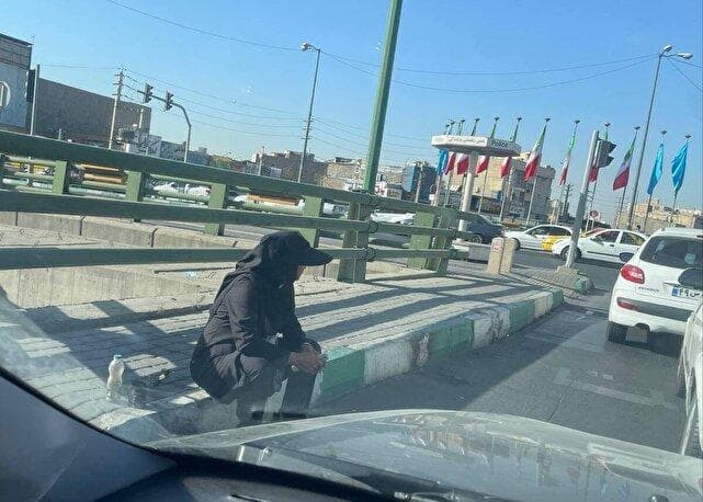 قصه‌‌های نان و نمک (22)/زنی با اسپنددان در چهارراه هر روز من