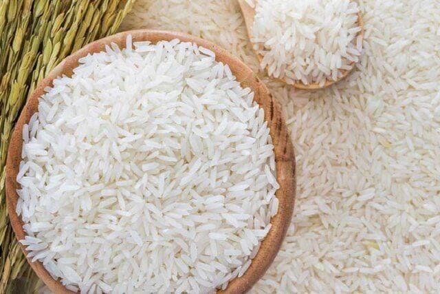 رئیس اتحادیه بنکداران: کاهش ۳۵ درصدی قیمت برنج ایرانی