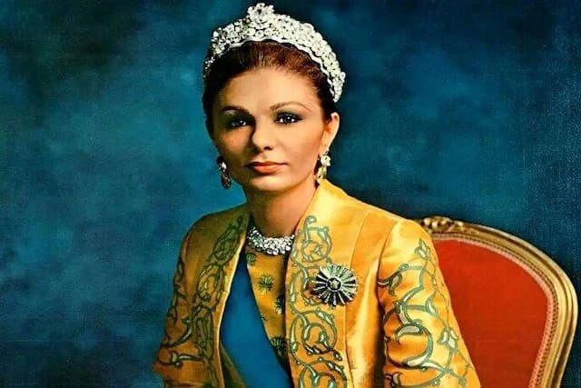 دفتر کار لوکس فرح پهلوی در نیاوران با معماری مدرن(+عکس)