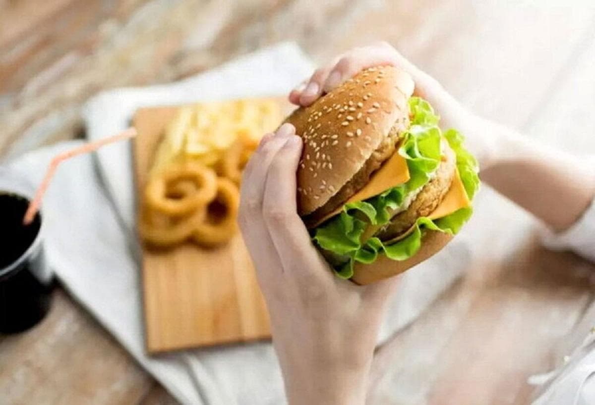 روزانه چند کالری باید بخورید تا وزن کم کنید؟