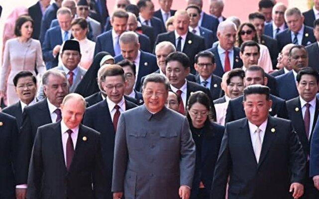 اتحاد مسکو و پکن در سایه اجلاس شانگهای/ نظم نوین جهانی در تیانجین/ موازنه قدرت یا صف‌آرایی نظامی؟