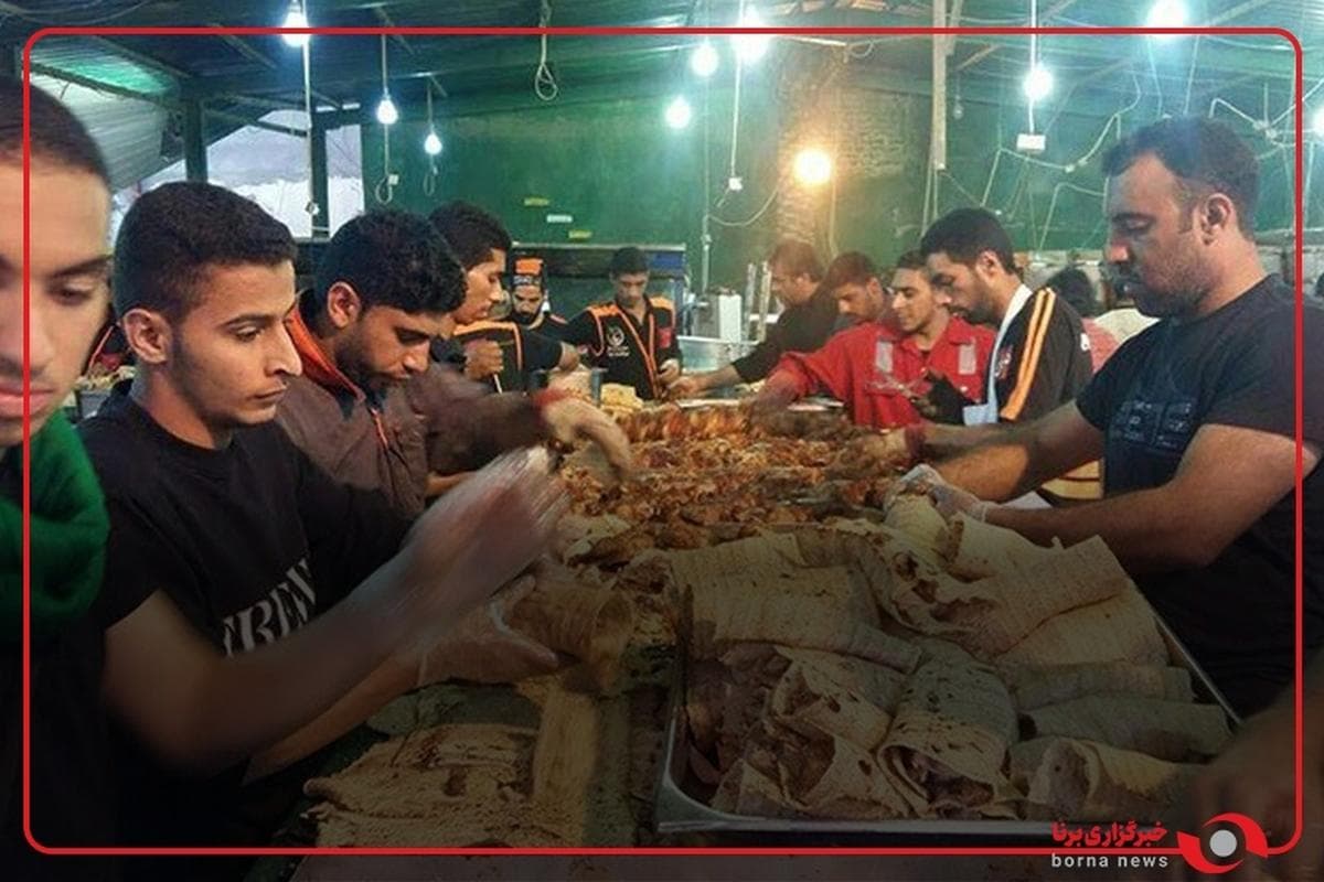 پذیرایی موکب‌ کویتی‌ها در عراق از زائرین کربلا