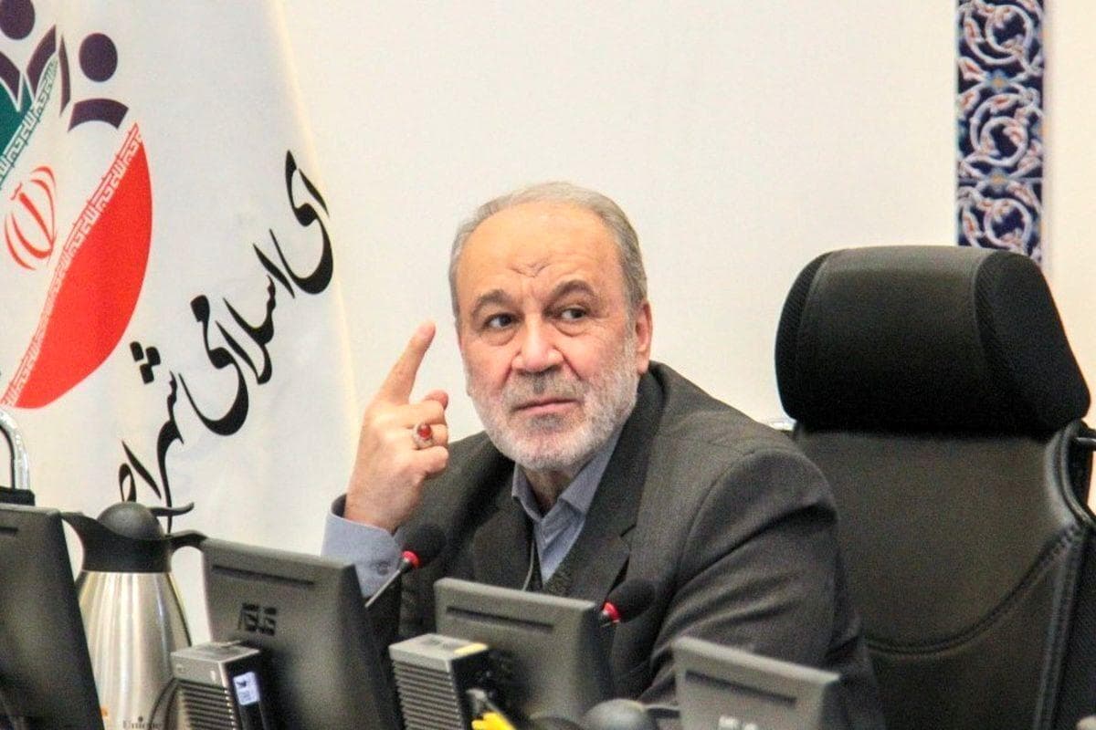 انتقال آب دریا به اصفهان نیمه‌تمام مانده و مشکل آب شهر اصفهان حل نشده است