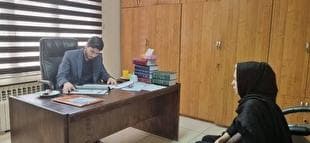 دادیار دادسرای عمومی و انقلاب ناحیه ۱۸ تهران در مرکز ارتباطات مردمی قوه قضاییه به درخواست‌های مراجعان رسیدگی کرد