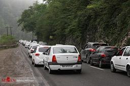 ترافیک سنگین در جاده چالوس و هراز/ هشدار پلیس راه درباره مه و باران در جاده‌های شمالی