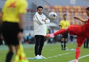 سرمربی چادرملو: برخلاف جریان بازی گل خوردیم/ تنبیه شدیم